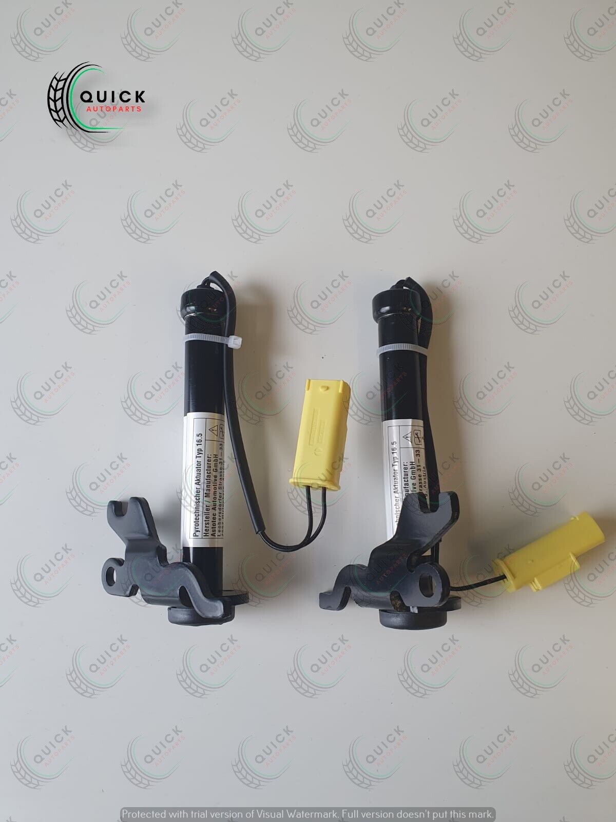 BMW 1 SERIES F40 F44 2019-2024 PAIR OF LEFT & RIGHT SIDE BONNET HINGE ACTUATORS