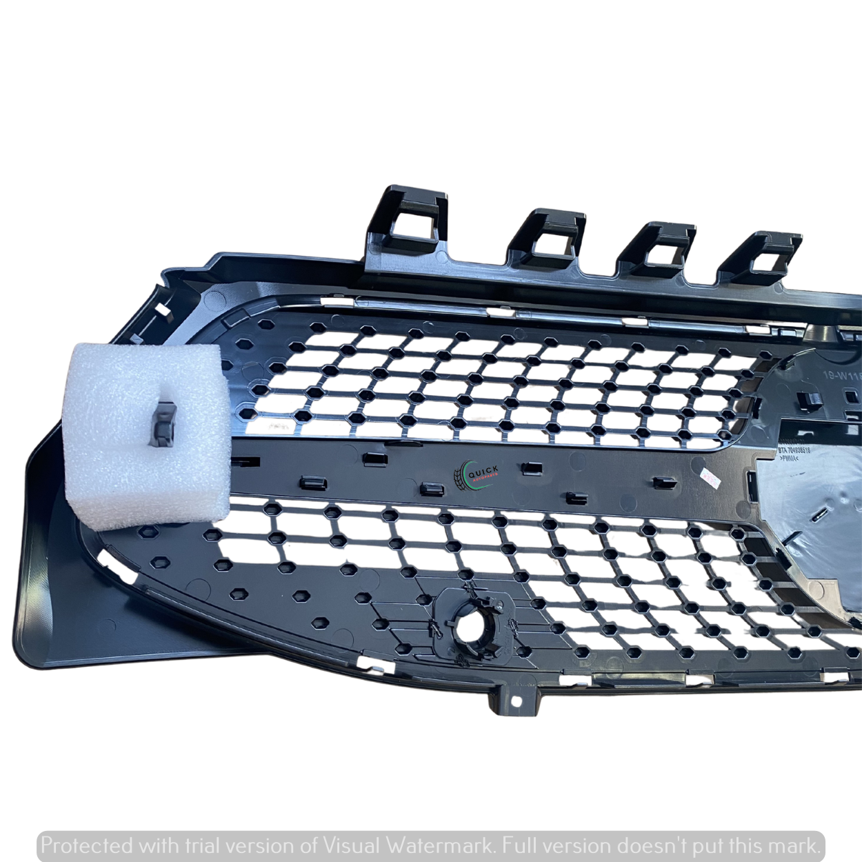 MERCEDES CLA C118 X118 2019-2025 FRONT CENTRE GRILLE WITH BADGE A1188800802